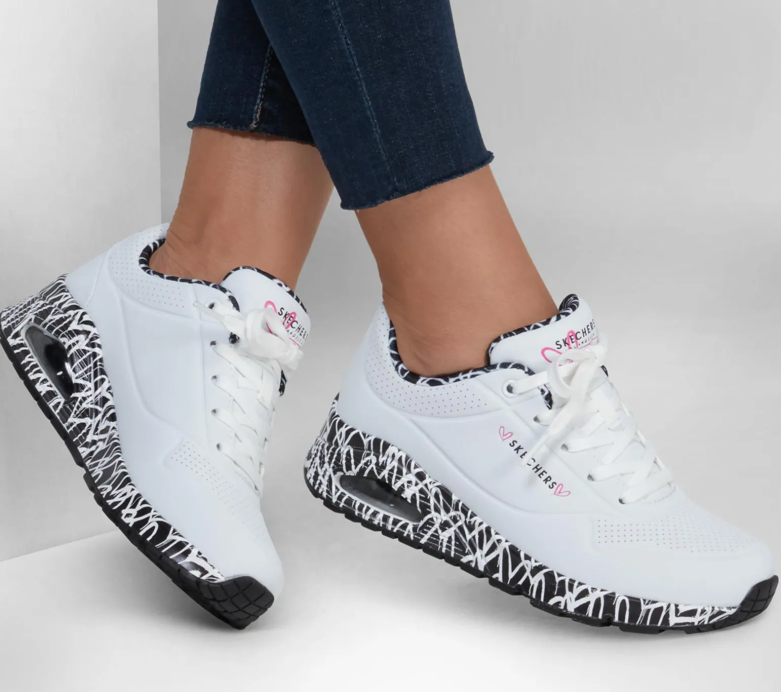 Skechers X JGoldcrown: Uno - Loving Love